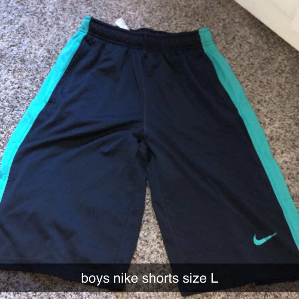 nike shorts